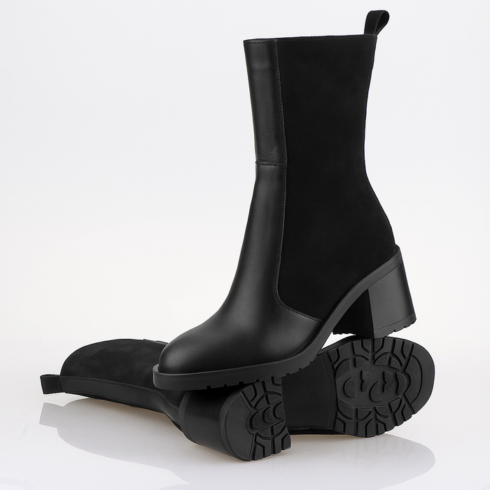 БОТИ IRENE BLACK