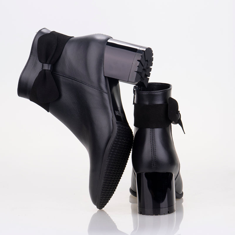 ЕЛЕГАНТНИ БОТИ GEMMA 2