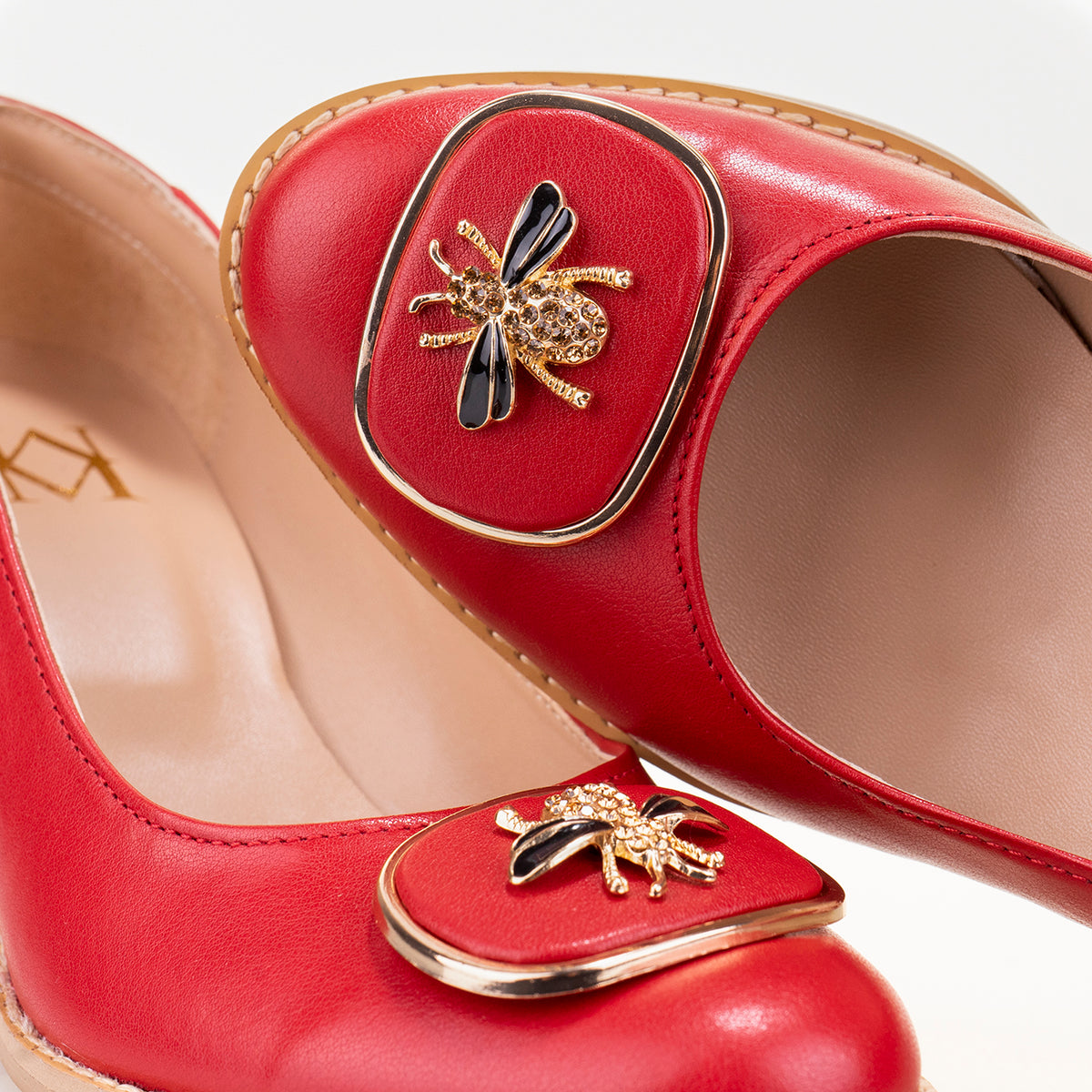 ЕЛЕГАНТНИ ОБУВКИ MAYA THE BEE 7