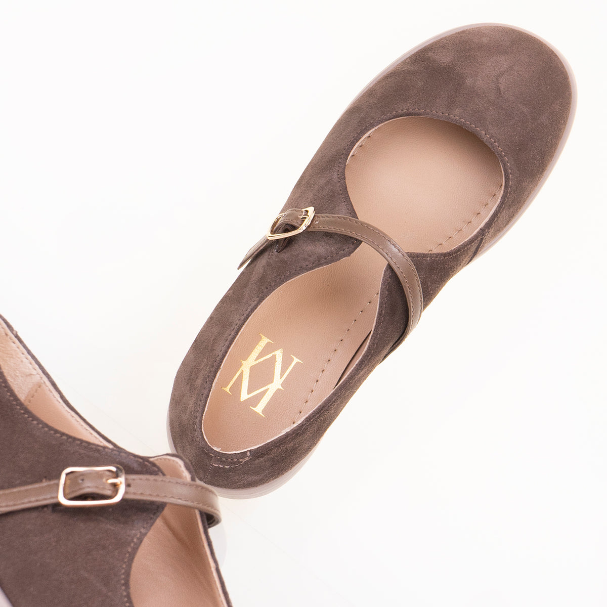 ДАМСКИ ОБУВКИ DAISY