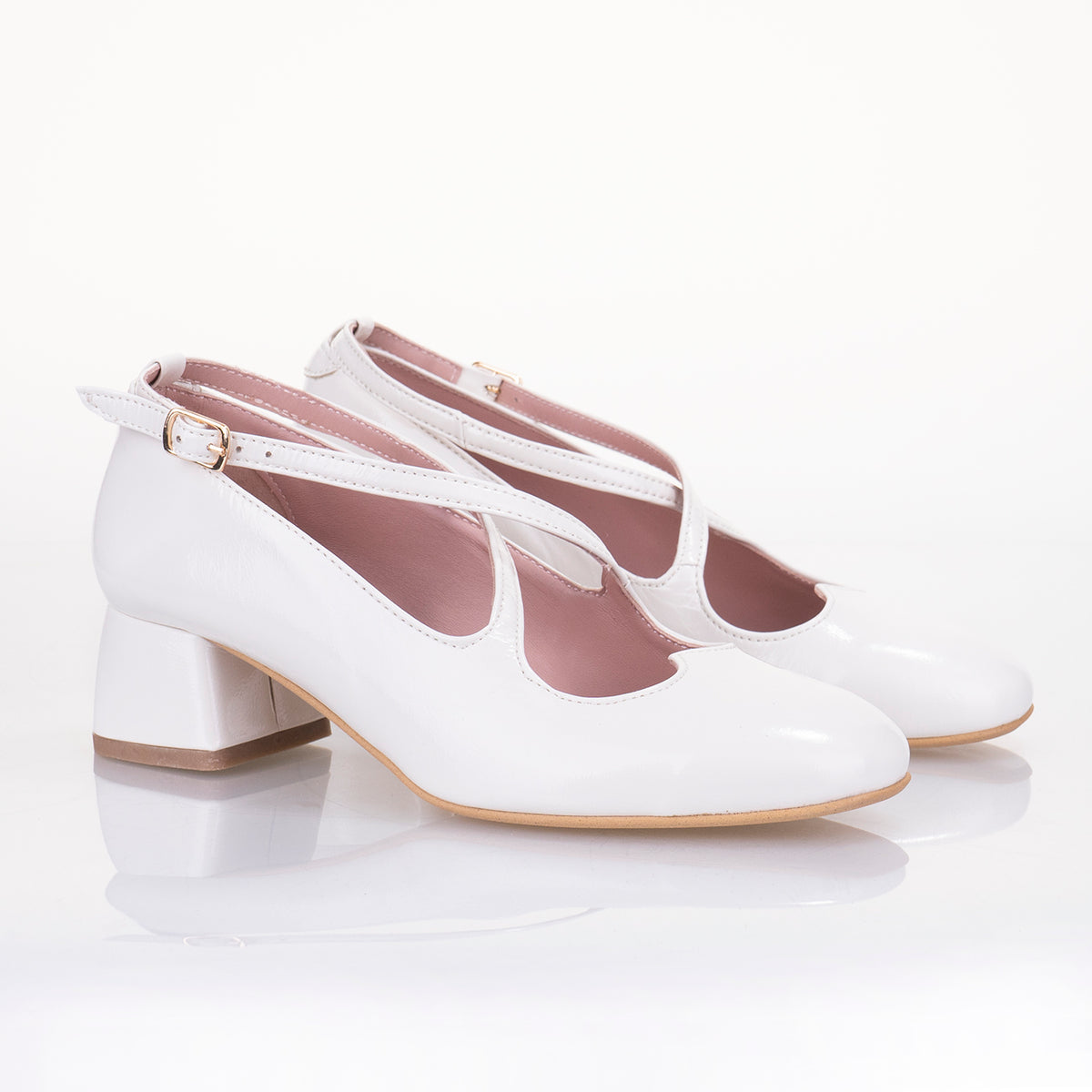 ЕЛЕГАНТНИ ОБУВКИ VALENTINA 2