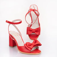 Scarlet сандали — профил