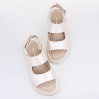 WOMEN'S SANDALS STINS