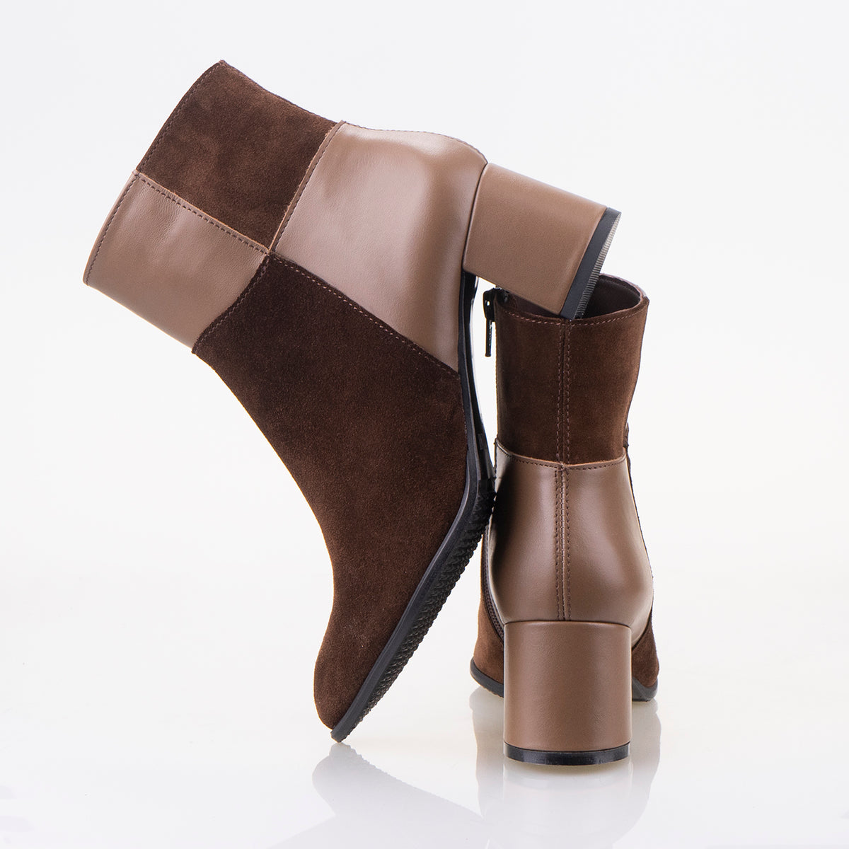 ЕЛЕГАНТНИ БОТИ SOFIA