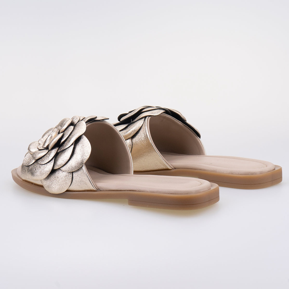 ДИЗАЙНЕРСКИ ЧЕХЛИ LIBA