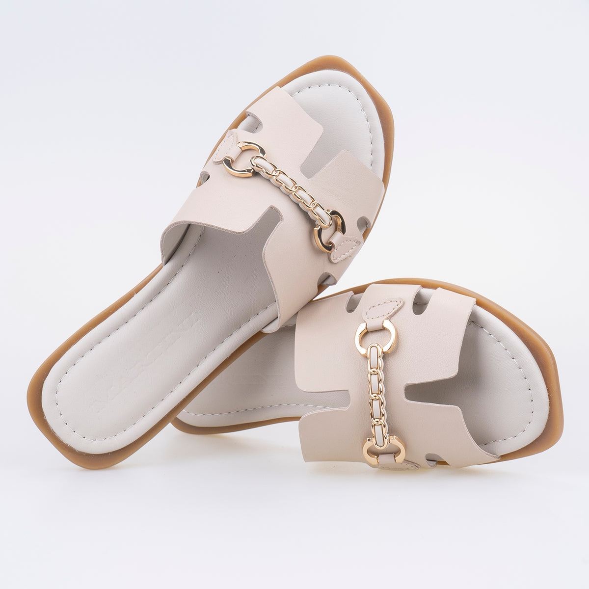 ДИЗАЙНЕРСКИ ЧЕХЛИ NIRA