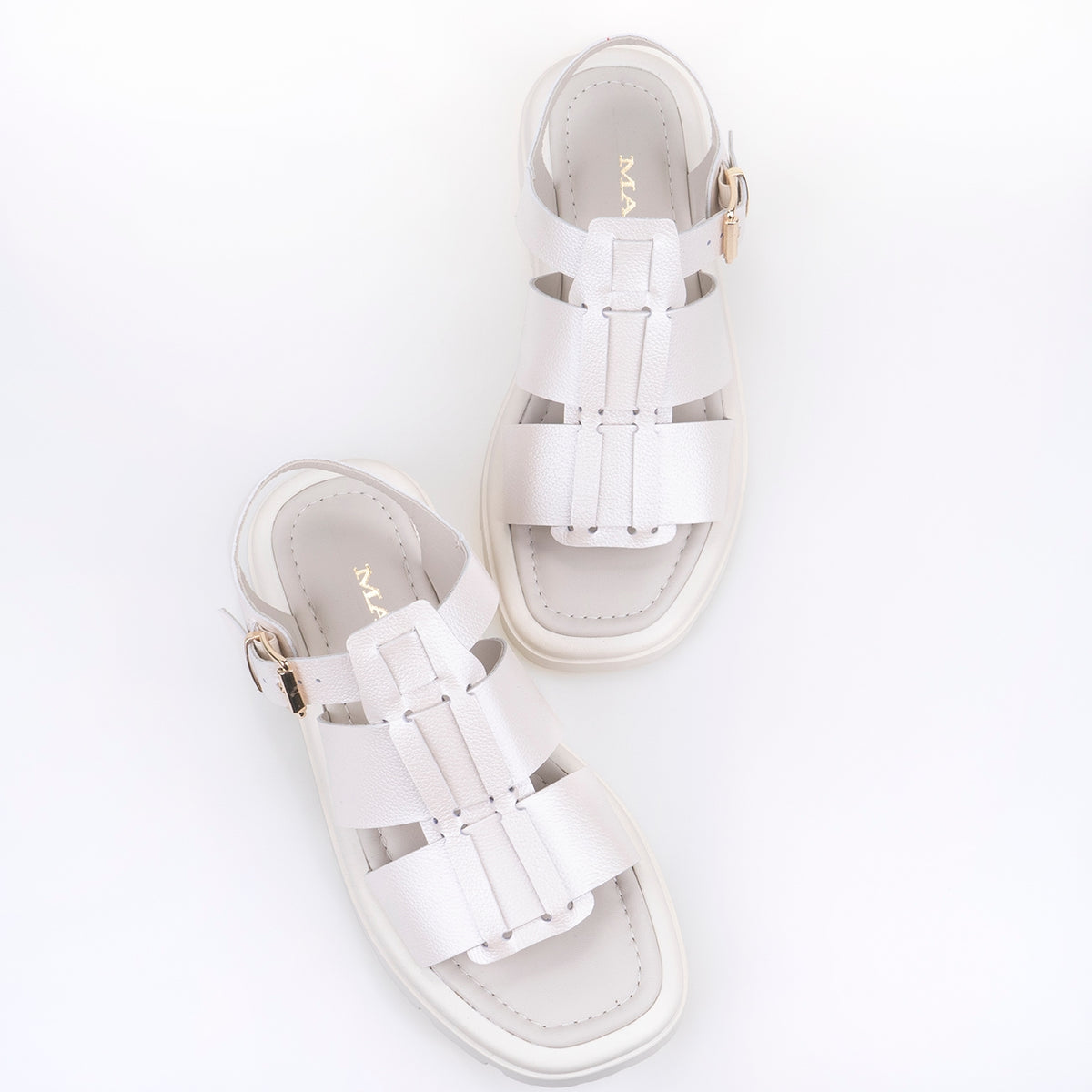 ДАМСКИ САНДАЛИ AMAHLE