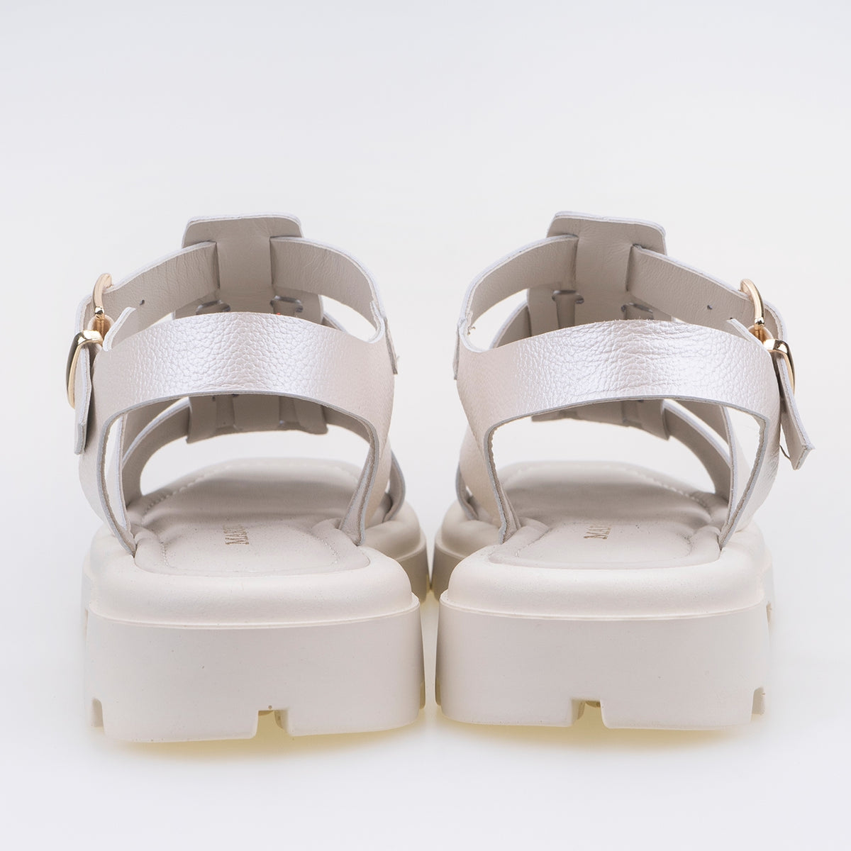 ДАМСКИ САНДАЛИ AMAHLE