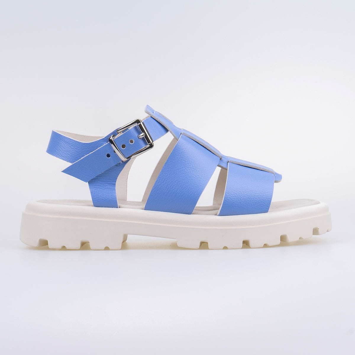 ДАМСКИ САНДАЛИ AMAHLE